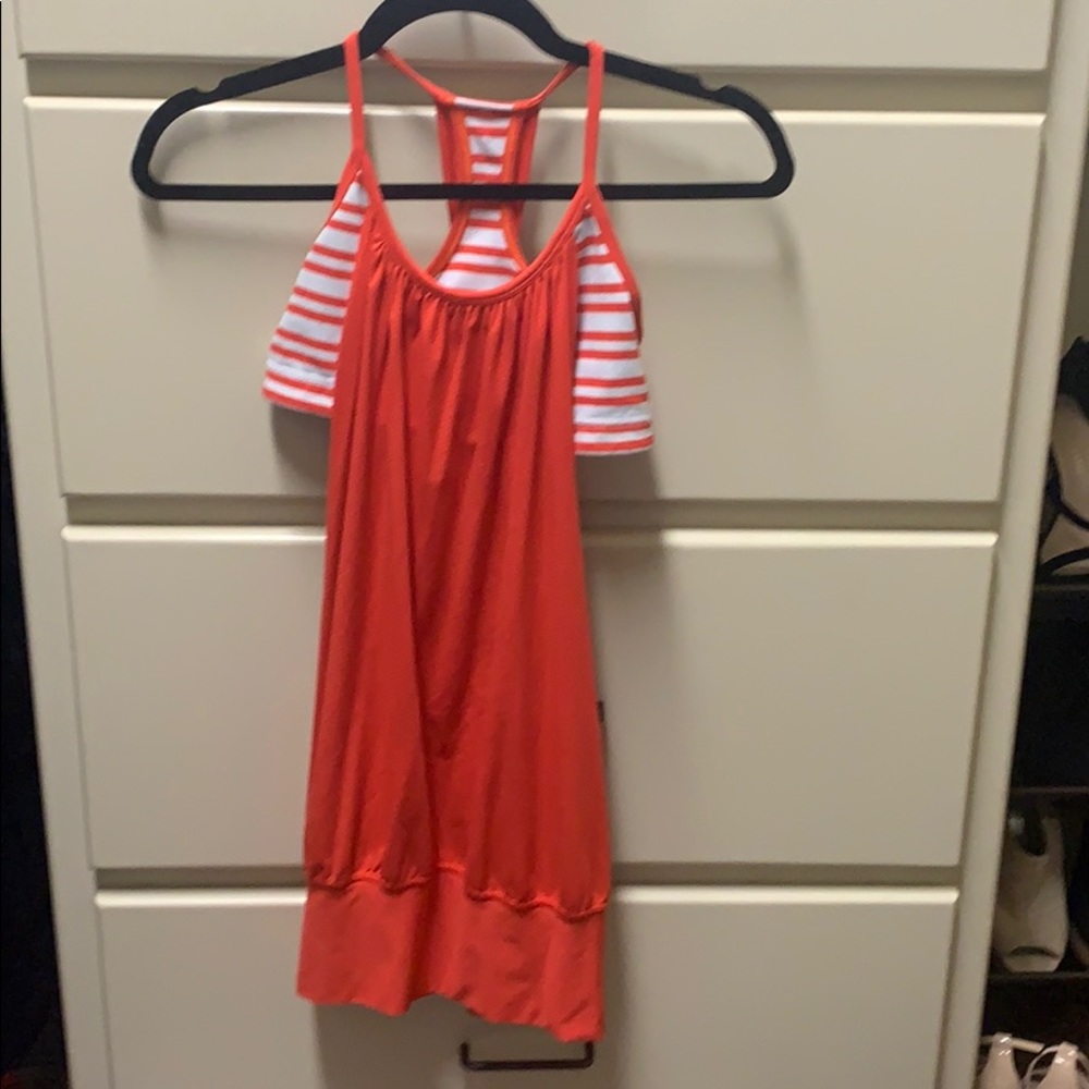 Lululemon flows tank with built in bra